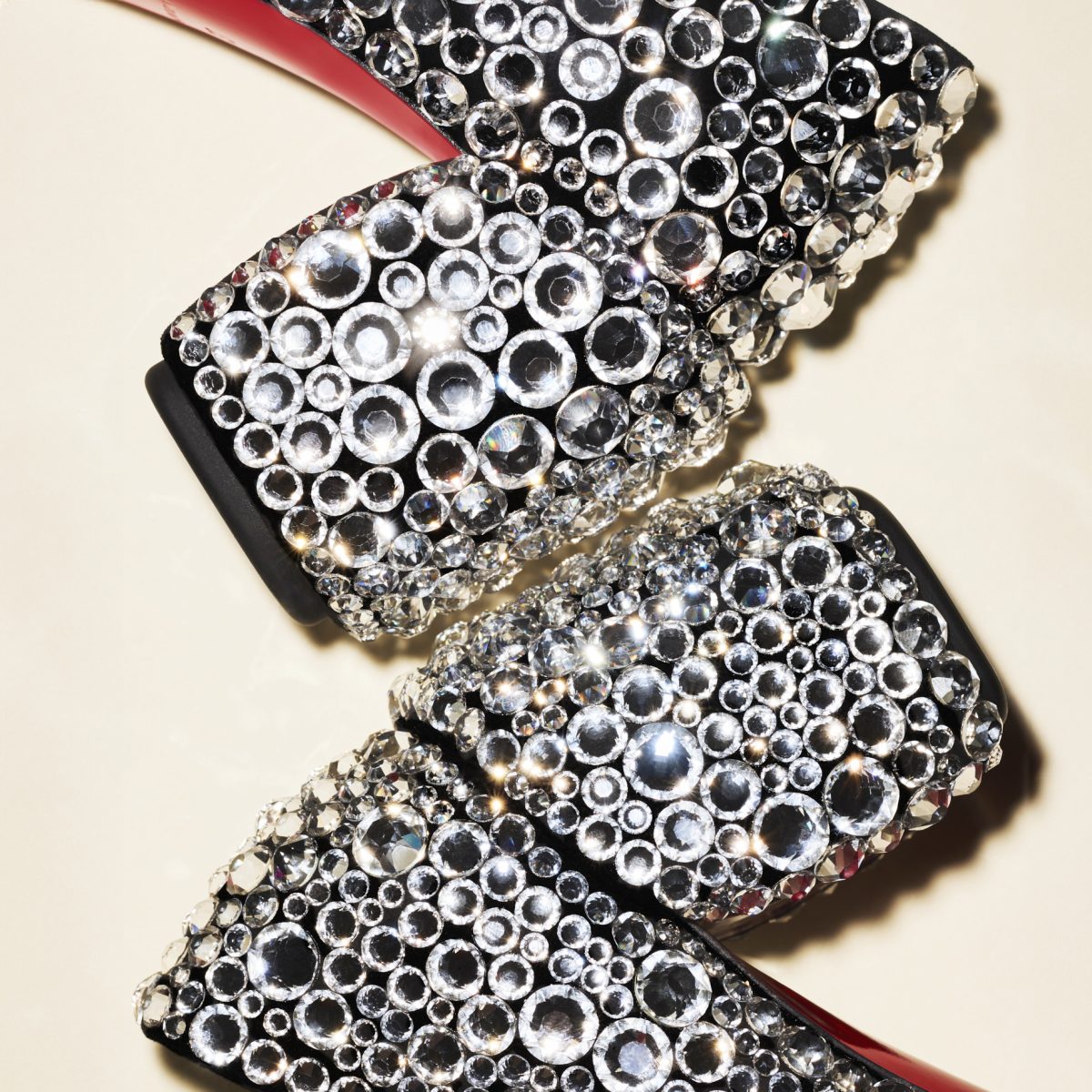 Christian Louboutin Shop – Christian Louboutin minny maxi strass – 3240093t023 High Heels für stilvolle Auftritte